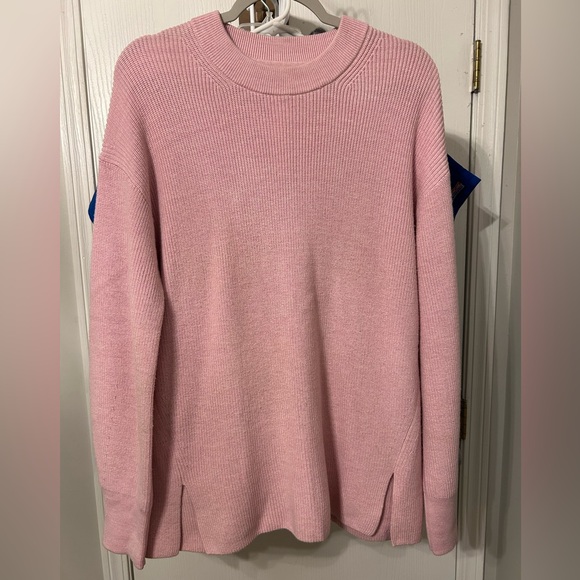 Lululemon Merino Wool -Blend Ribbed
Crewneck Sweater - Heathered Pink Peony! - Picture 3 of 8